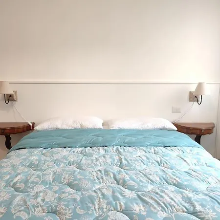 Sunnyhome- Lido Vista Mare 2 Bagni Holiday home