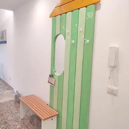 Sunnyhome- Lido Vista Mare 2 Bagni Holiday home *