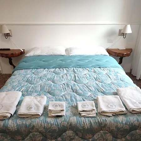 Sunnyhome- Lido Vista Mare 2 Bagni Lido di Ostia