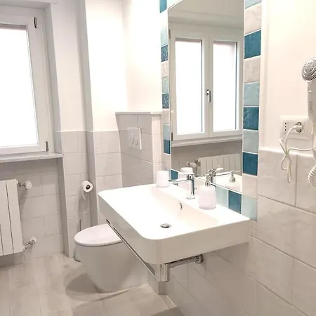 Sunnyhome- Lido Vista Mare 2 Bagni Holiday home